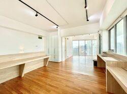 Southbank (D7), Office #490443611